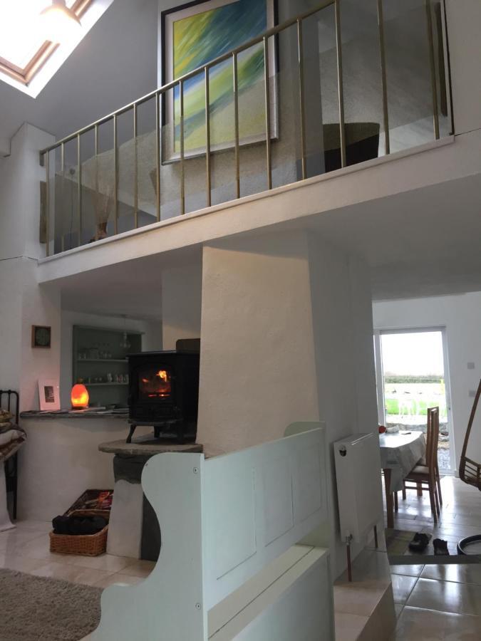 The Burren Barn Villa Tubber Екстериор снимка